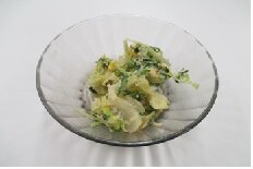 近大みかんと冬野菜の和え物