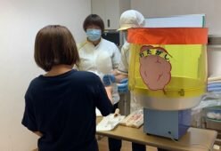 小児病棟でわたがし