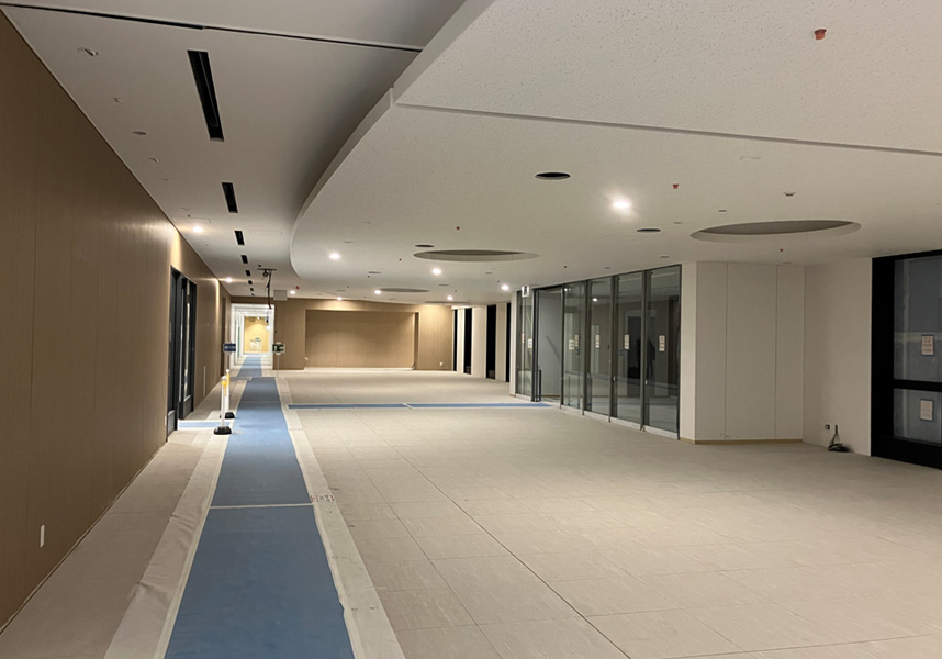 2024年12月2号館（診療棟 3F エントランス）