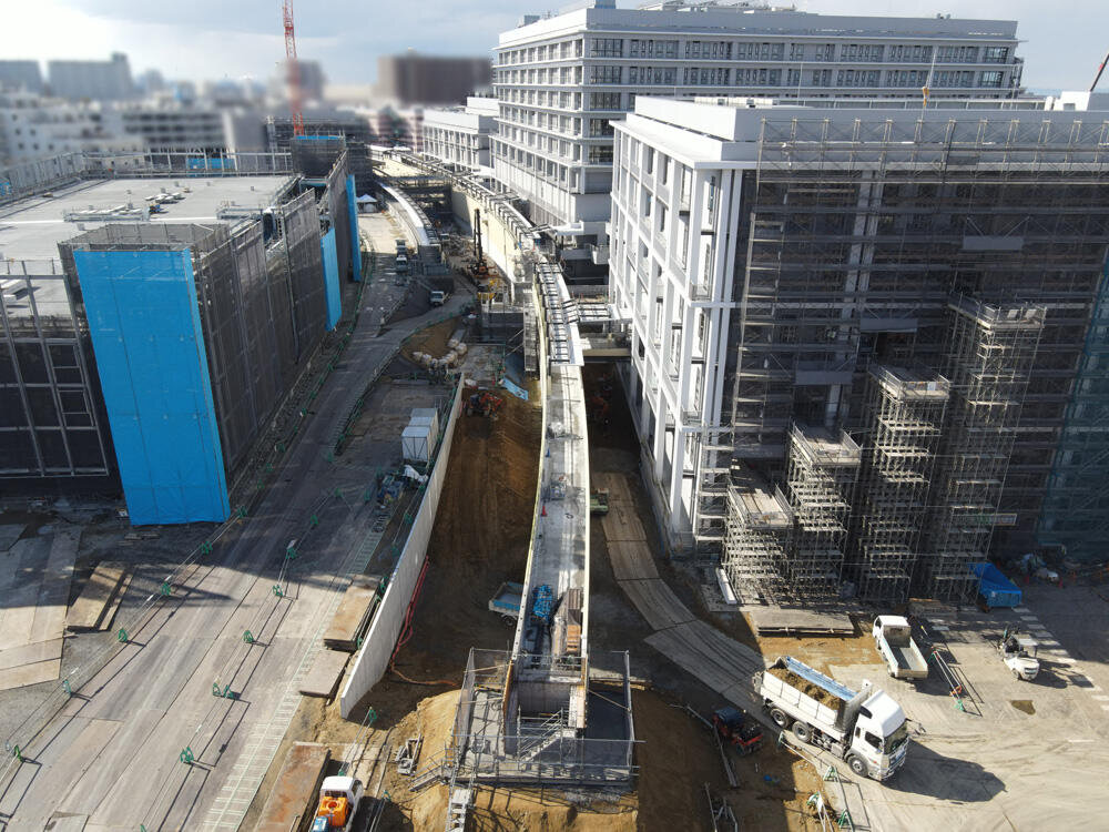 2025年1月ペデストリアンデッキ（教育棟付近）