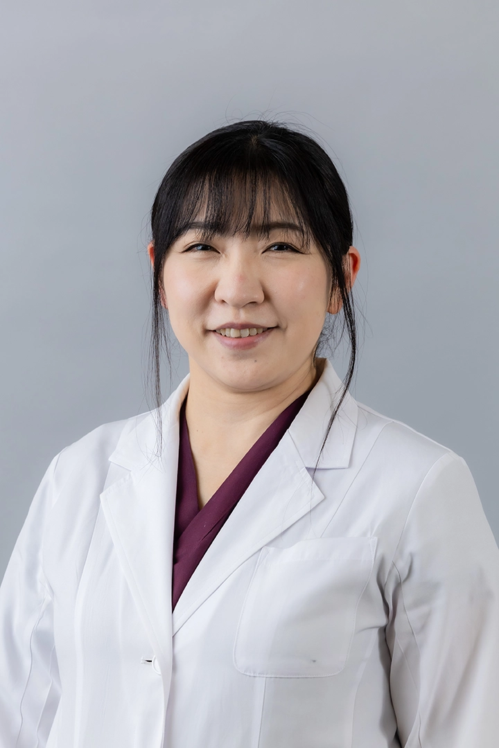 staff-hanamoto.webp (139 KB)