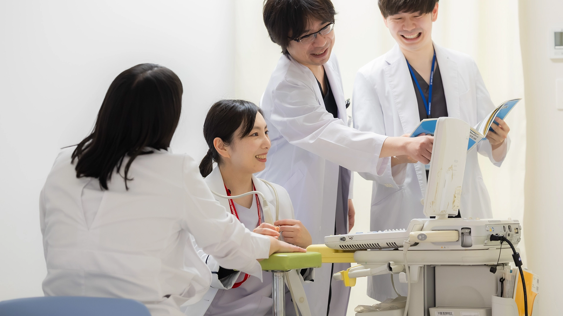 入局・研修案内