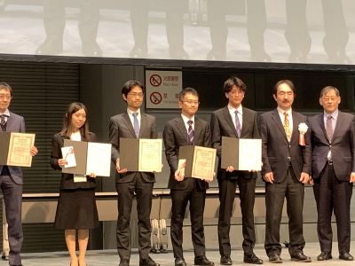 20241123_認知症学会上田くん学会奨励賞２.jpg (136 KB)